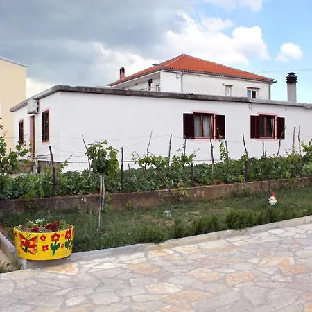 By The Sea Posedarje, Novigrad - 6240 *